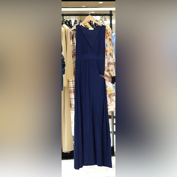 Nordstrom brand Loveapella V-Neck Jersey Maxi Dress Sz 12P - Picture 3 of 7